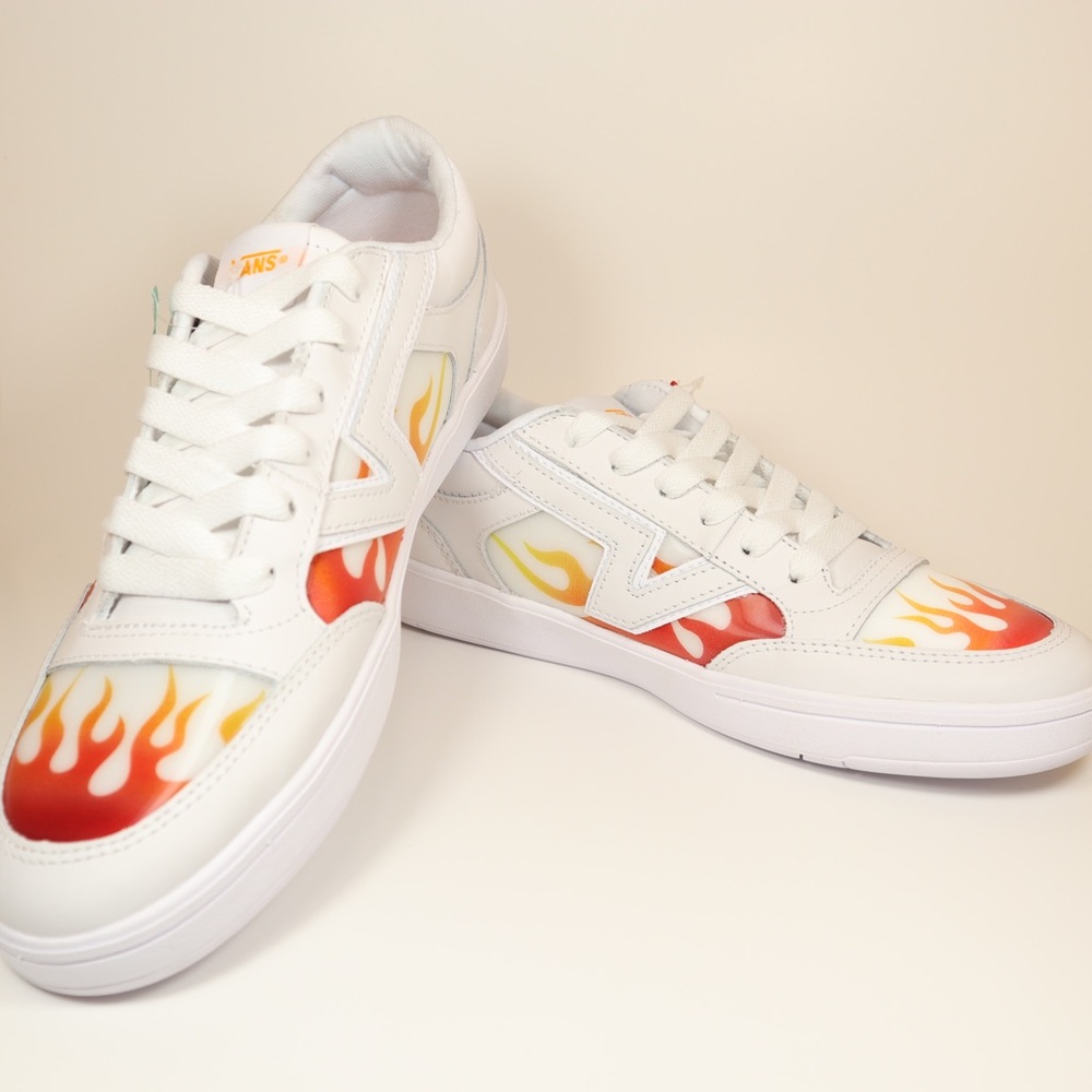 Vans Lowland CC White/Flames Color - US Men’s 10